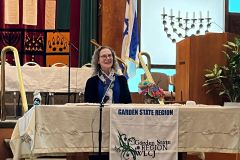 B-Cantor Lorna Wallach, CBI